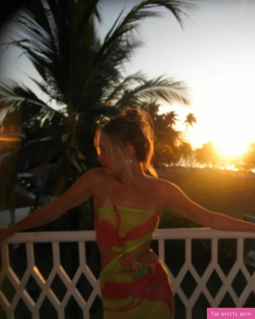 Kelli Berglund - Photo #76