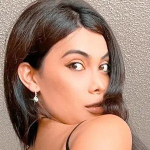 Kim Bella