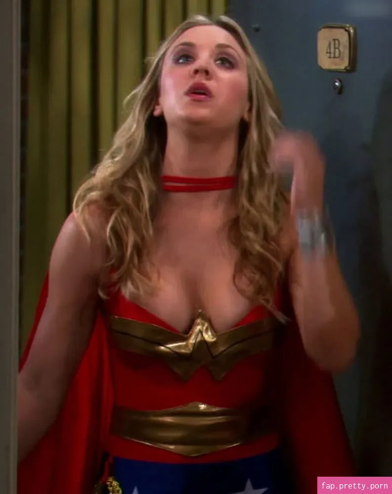 Kaley Cuoco - Photo #50