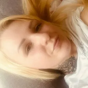 katrin_cze_girl_paid