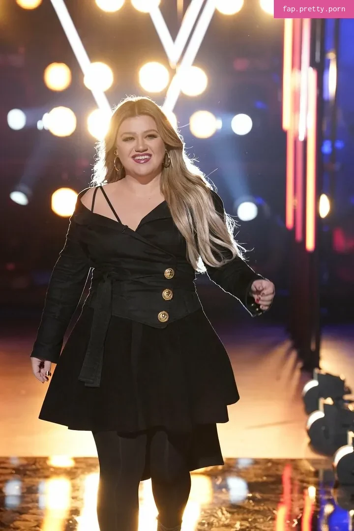 Kelly Clarkson - Photo #03