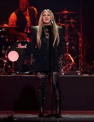 Kelly Clarkson