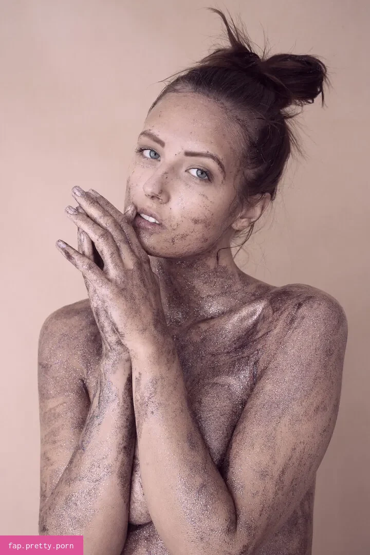 Kinga Chorostowska - Photo #33