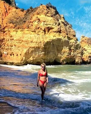 kira_christin