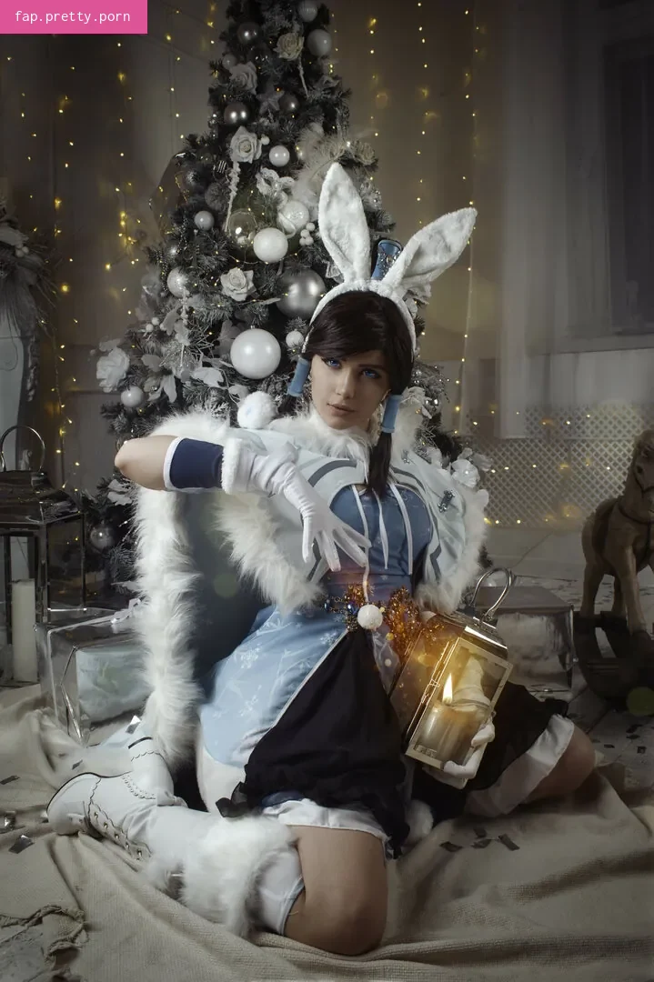 Korra Cosplay - Photo #18