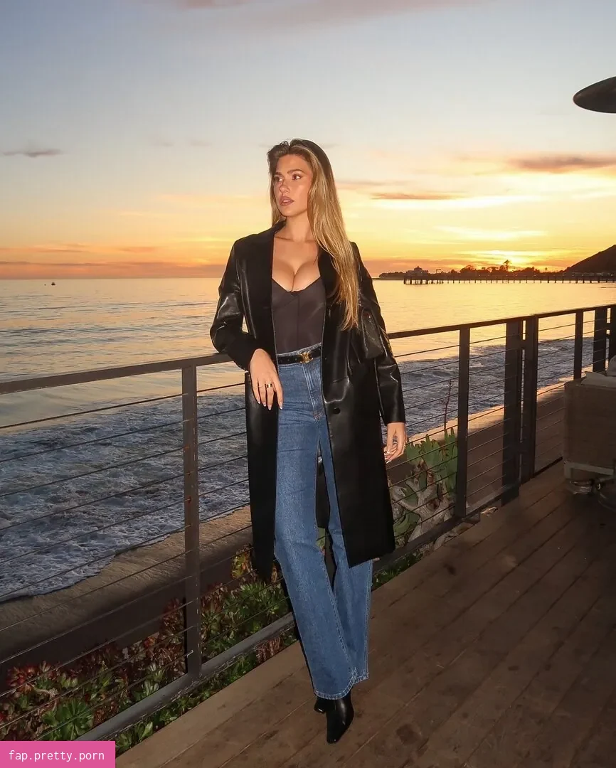 Kara Del Toro - Photo #74