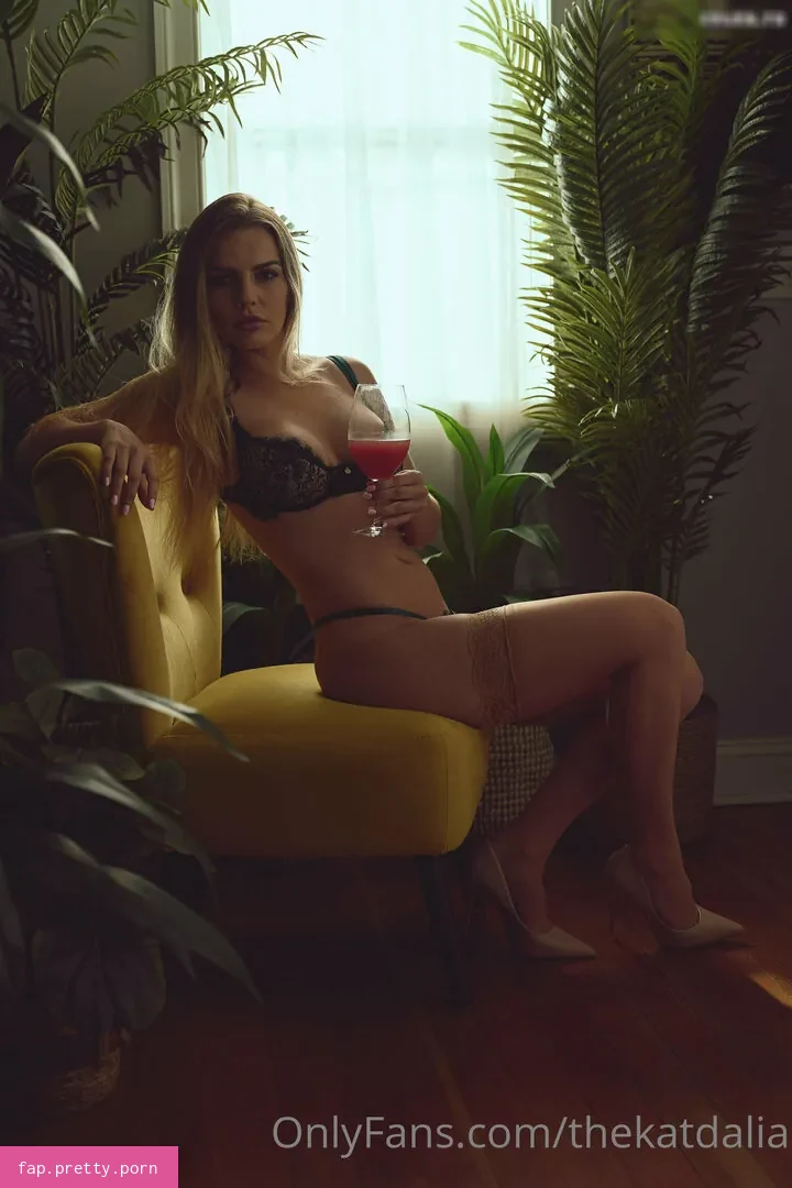 Kate Dalia - Photo #08