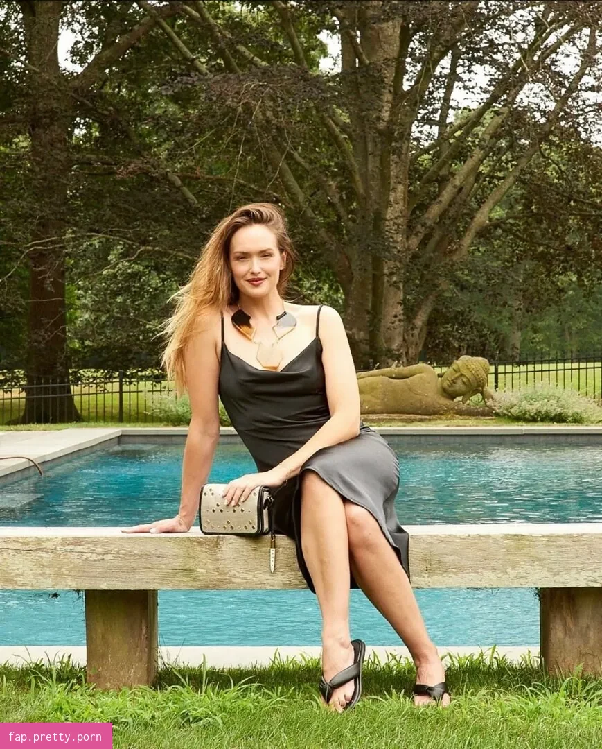 Kaylee DeFer - Photo #26
