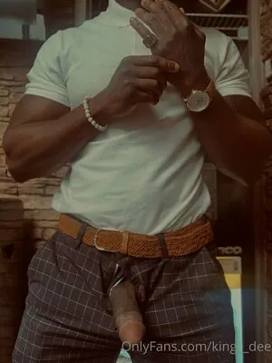 king__dee