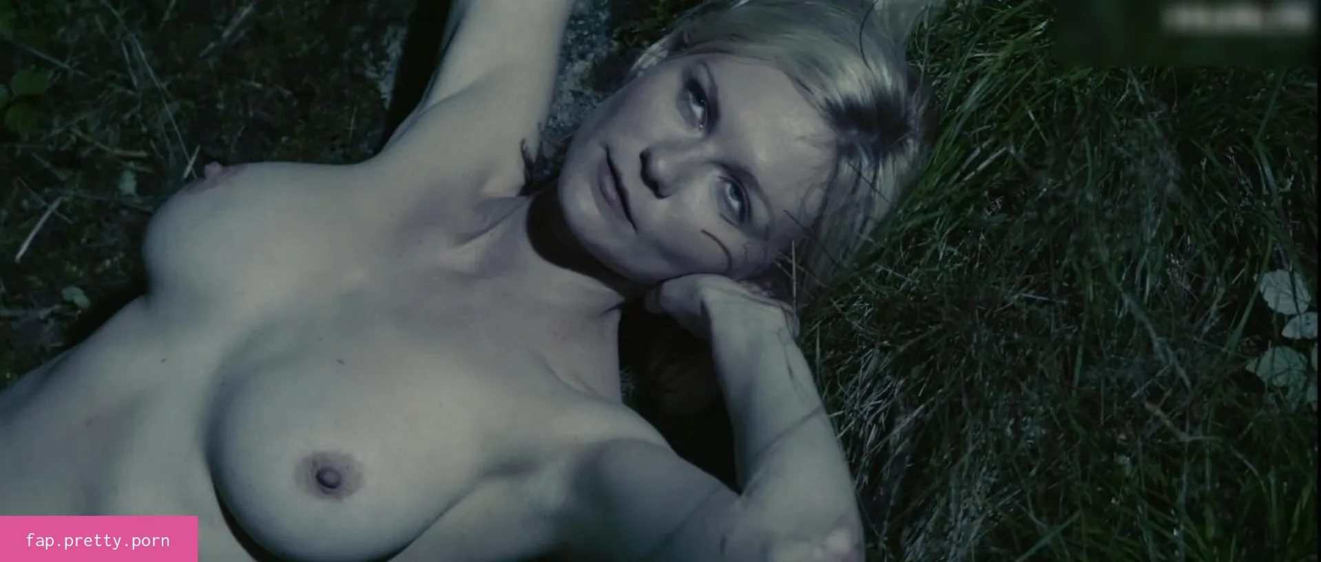 Kirsten Dunst - Photo #09