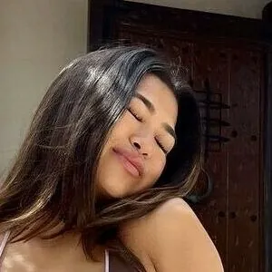 Krischelle Delgado