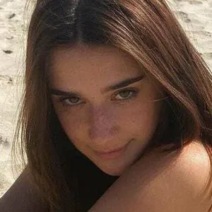 Karinne Elizabeth