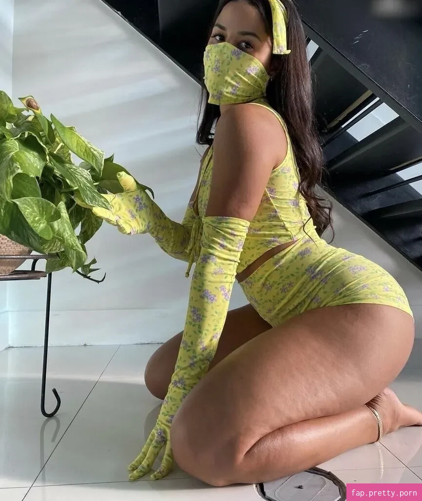 Katya Elise Henry - Photo #18