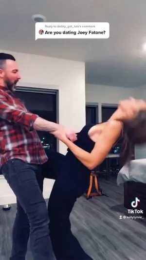 kellylynne_