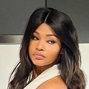 KellyMinaj__