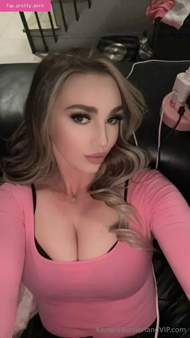 KendraSunderland - Photo #56
