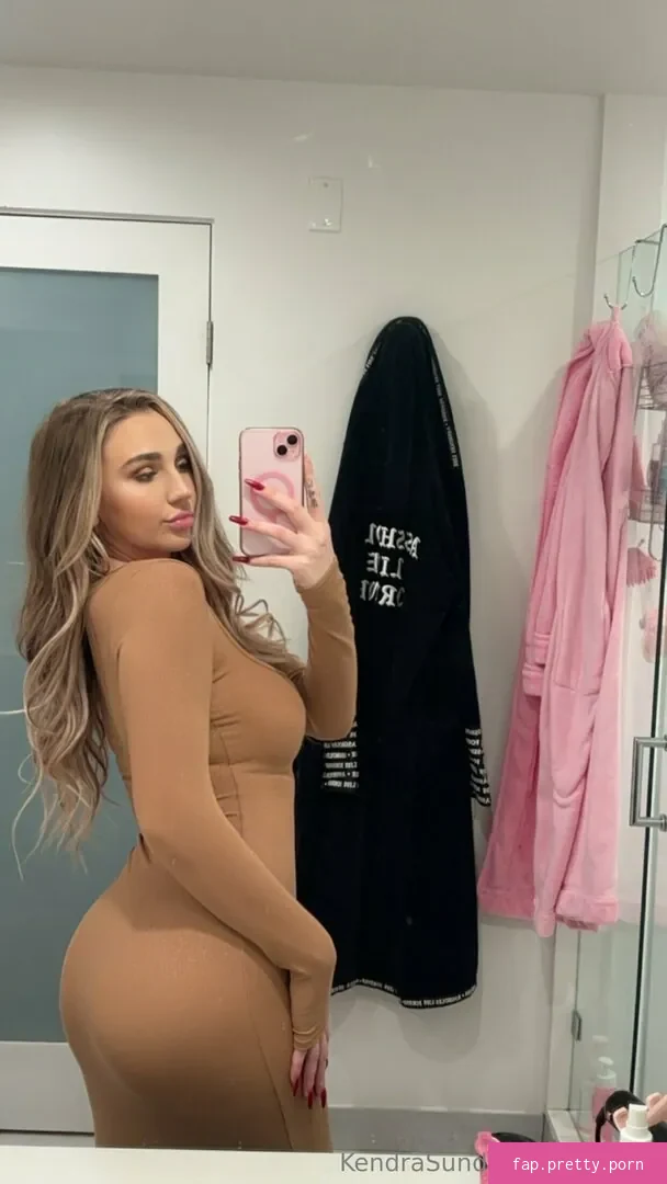 KendraSunderland - Photo #59