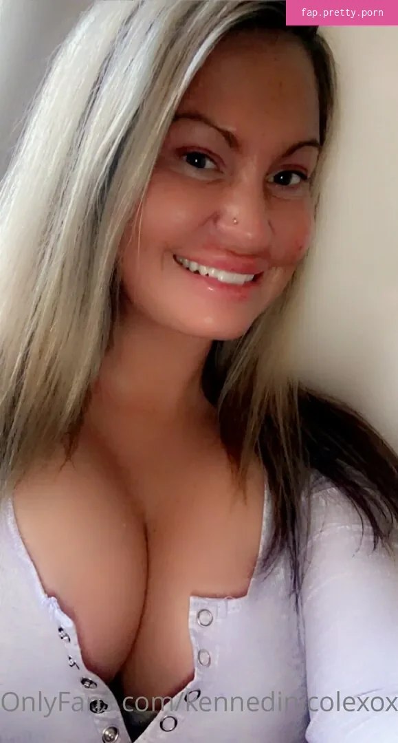 kennedinicolexoxo - Photo #12
