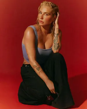 KeshaRose