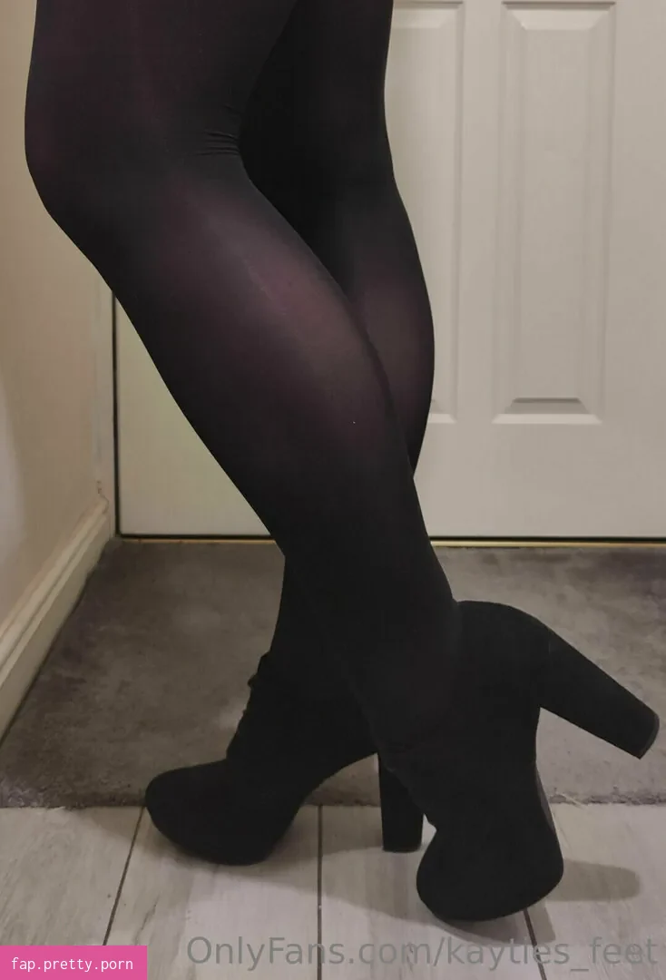 kayties_feet - Photo #19