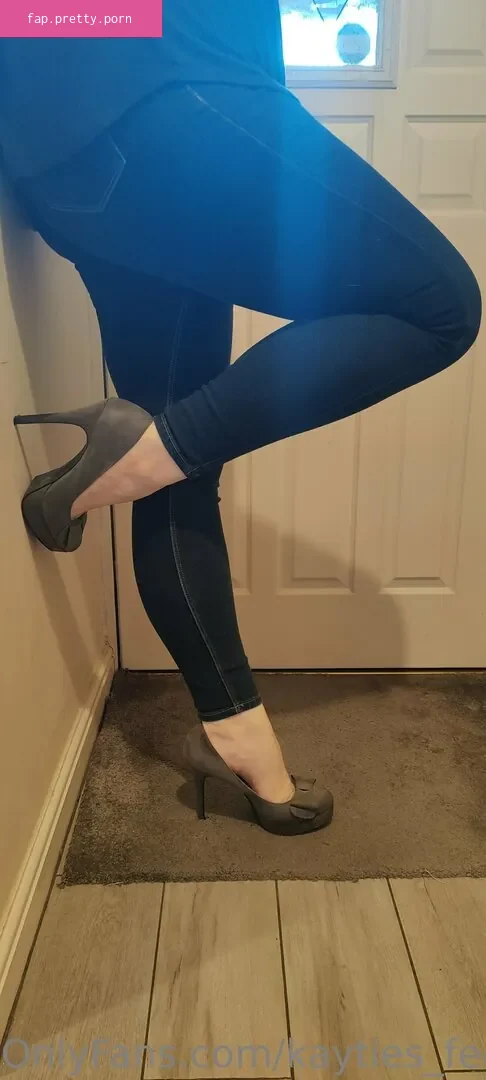 kayties_feet - Photo #49