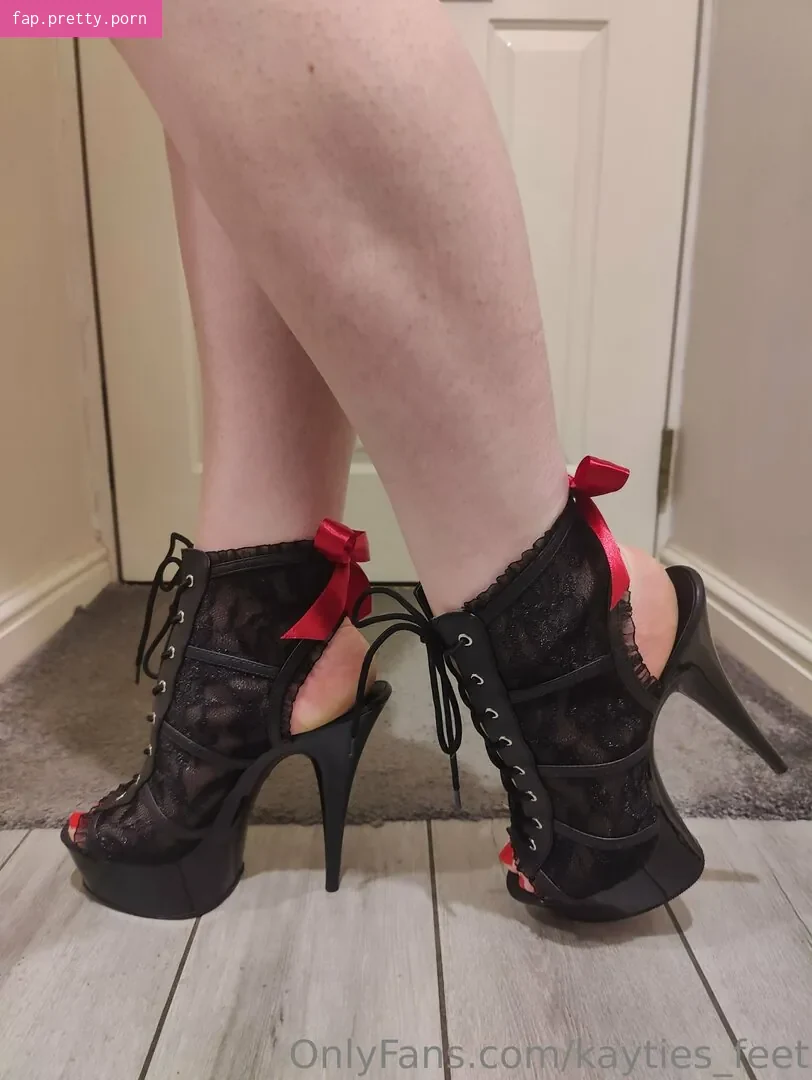 kayties_feet - Photo #62