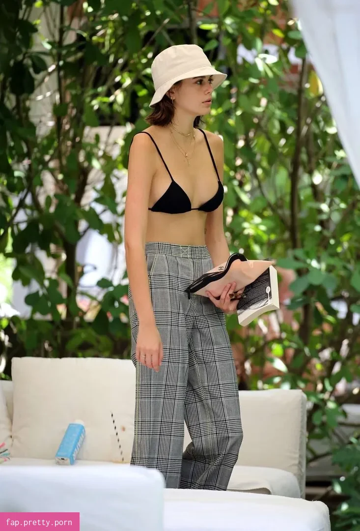 Kaia Gerber - Photo #64