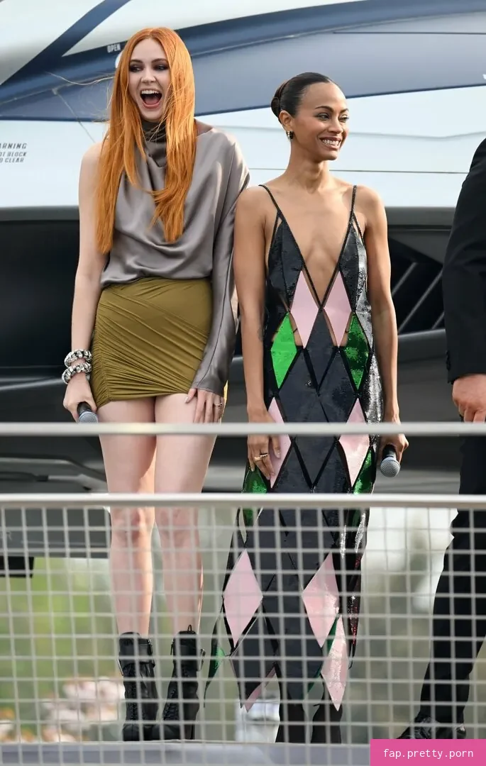 Karen Gillan - Photo #44