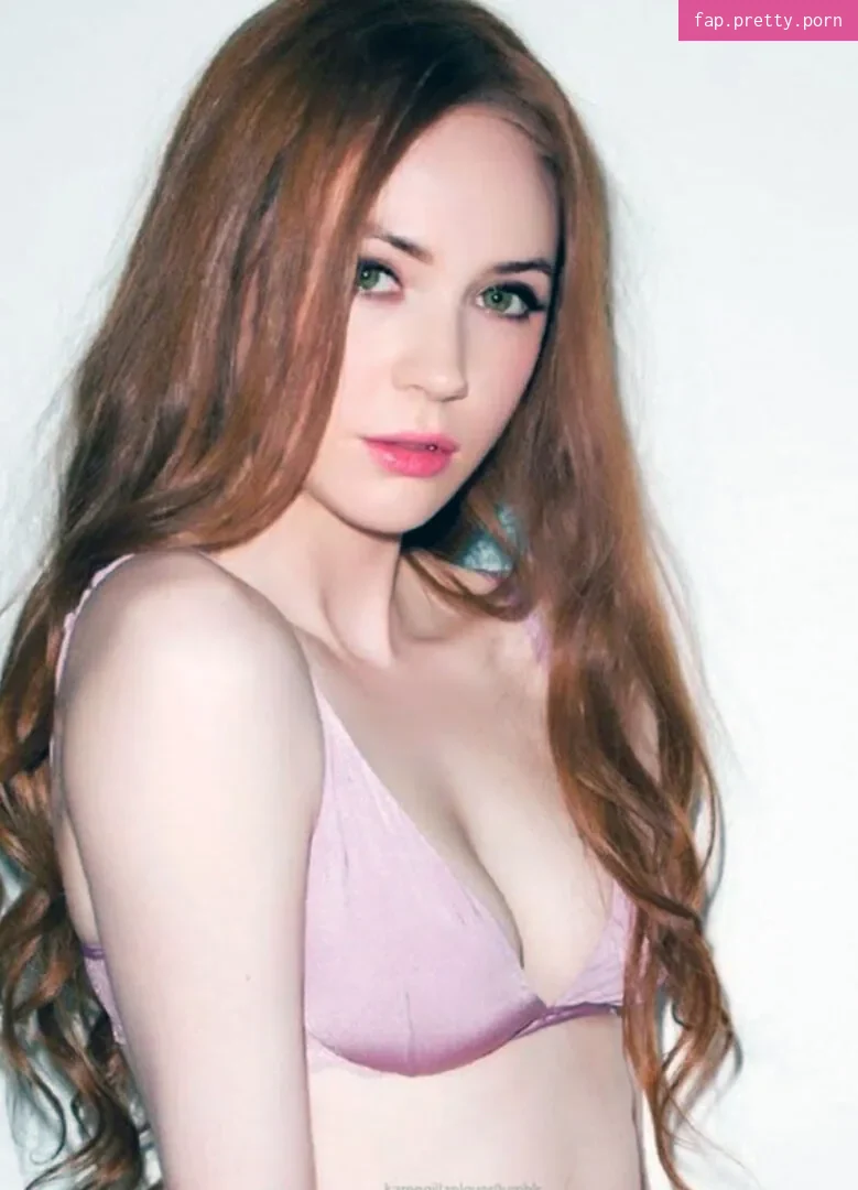 Karen Gillan - Photo #50