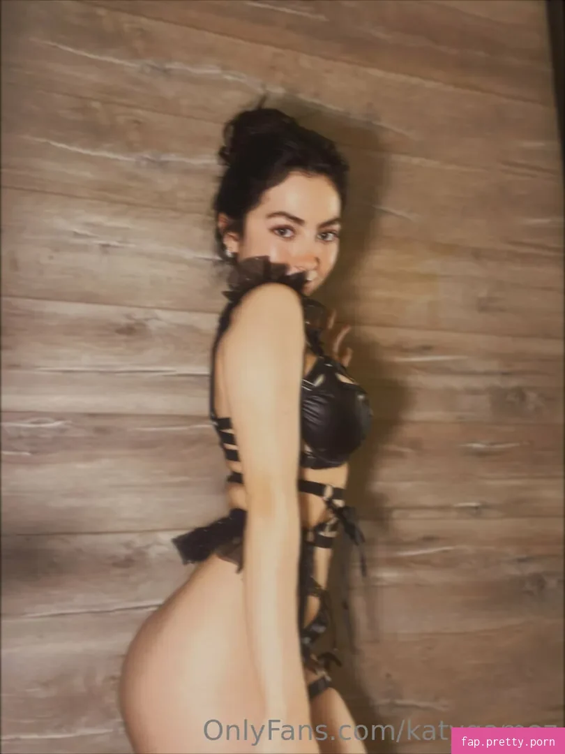 Katy Gamez - Photo #35