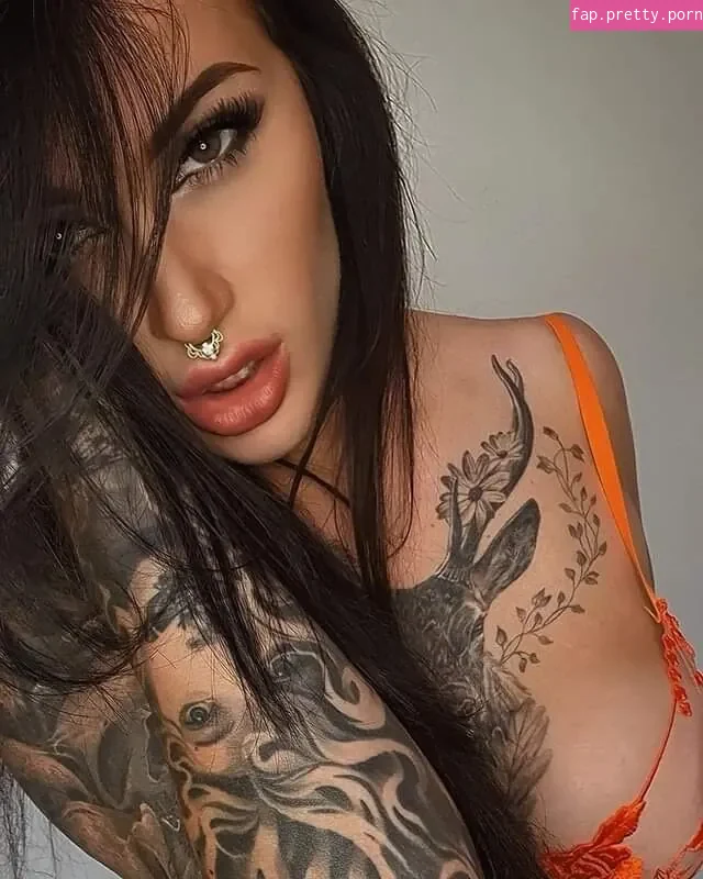 Kayleigh Gibby - Photo #01
