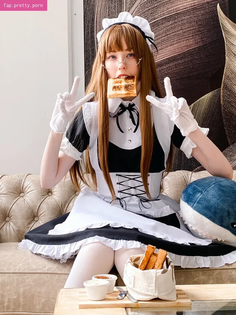 Kiki Glitter Cosplay - Photo #17
