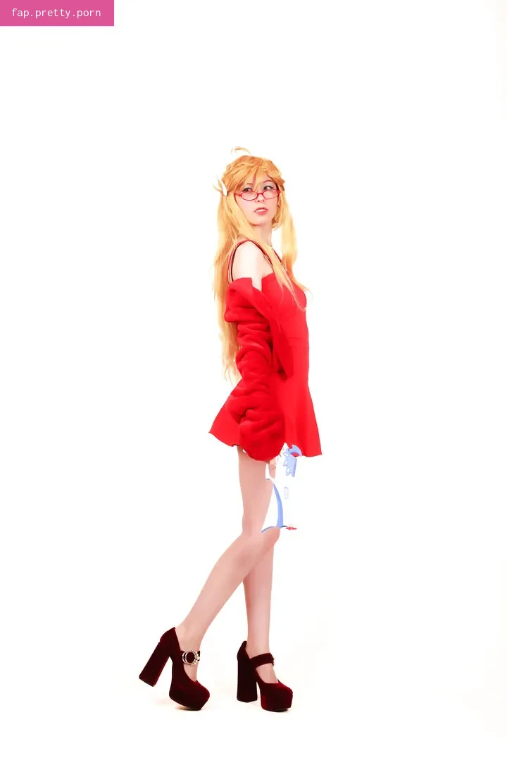Kiki Glitter Cosplay - Photo #08
