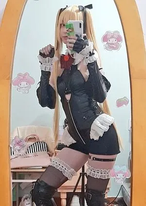 Kiki Glitter Cosplay
