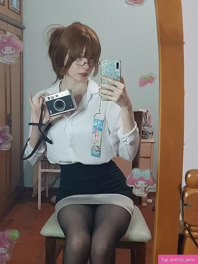 Kiki Glitter Cosplay - Photo #29