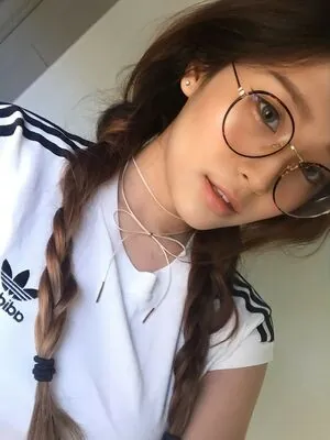 Kang Hee Yoon