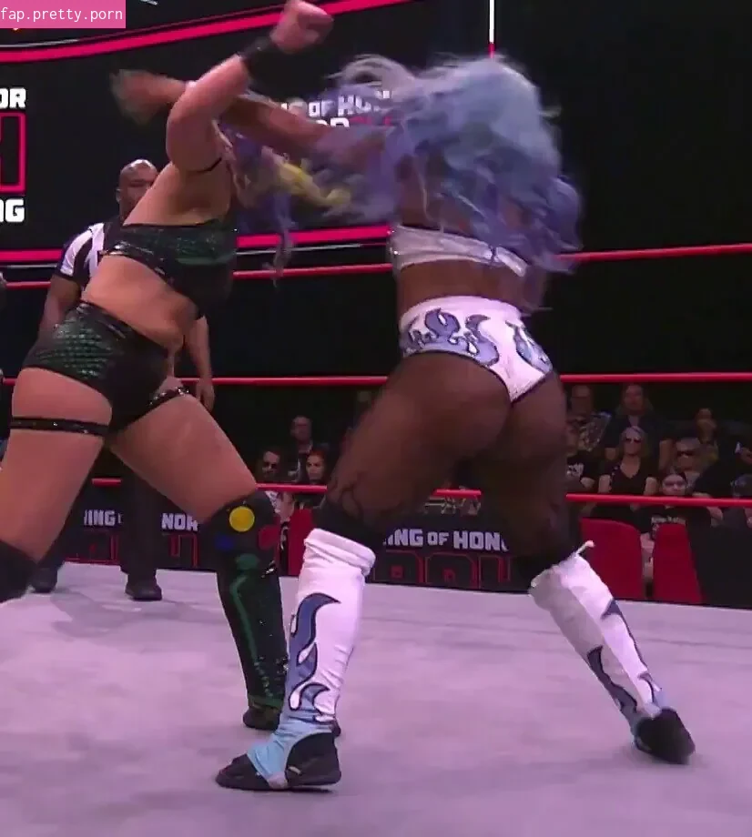 Kiera Hogan - Photo #83