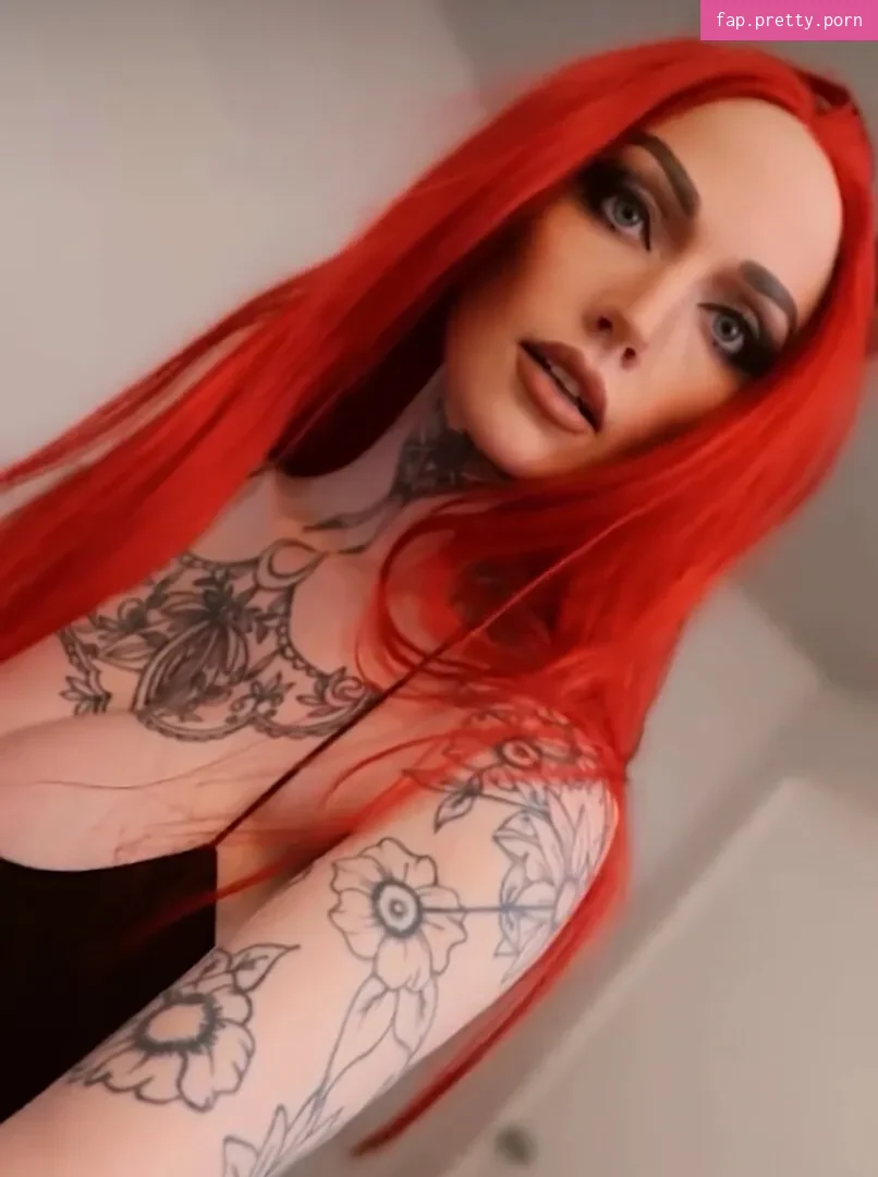 Kara is moody - Photo #17