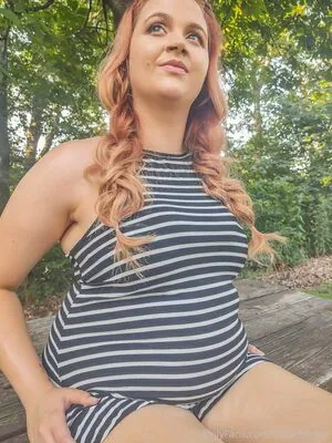 kinkycurvykat