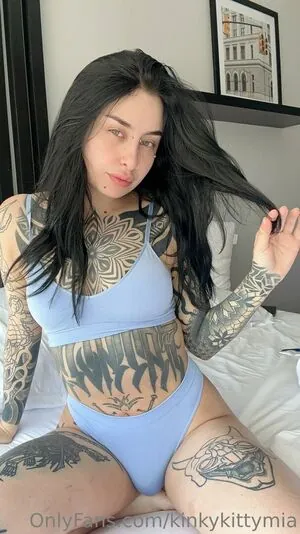 kinkykittymia
