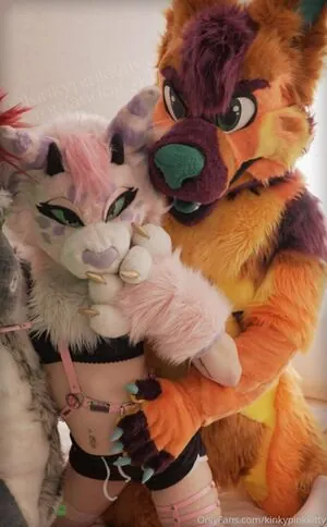 kinkypinkkitty