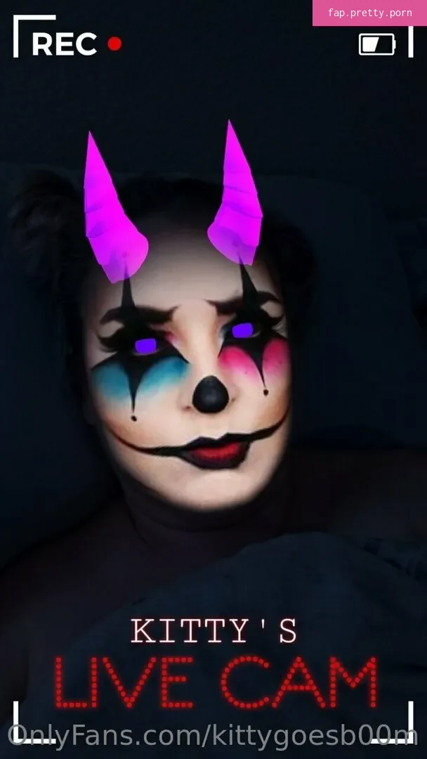 kittygoesb00m - Photo #06