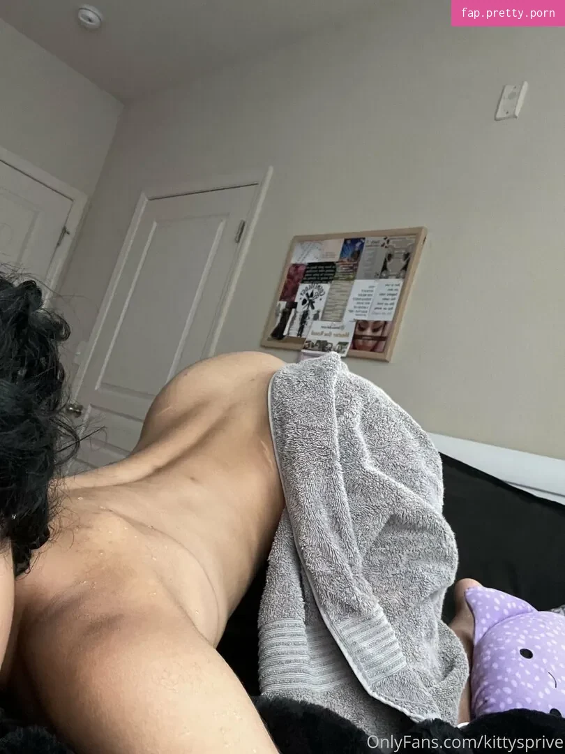 kittysprive - Photo #32