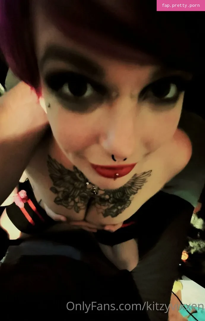 kitzyvixxen - Photo #14