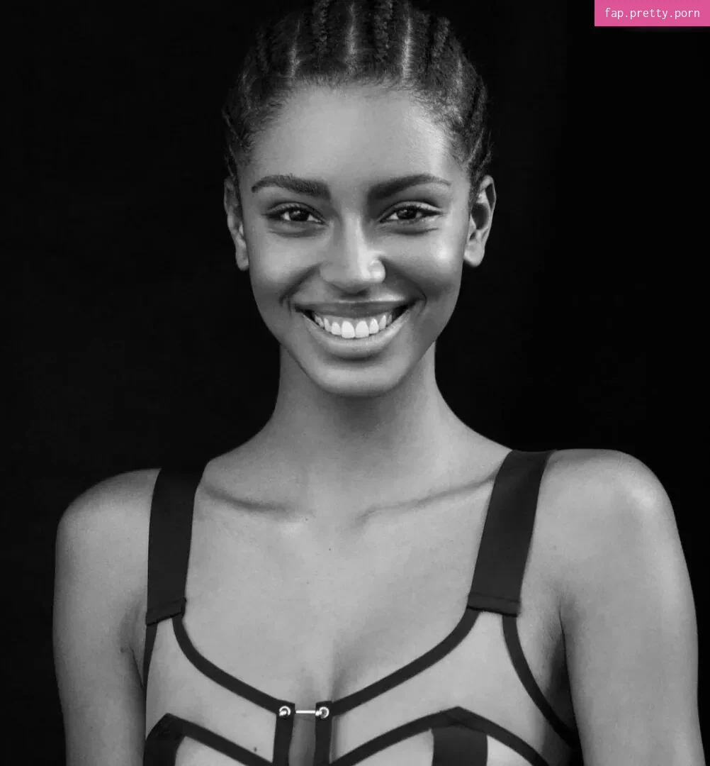 Karen Joigny - Photo #27