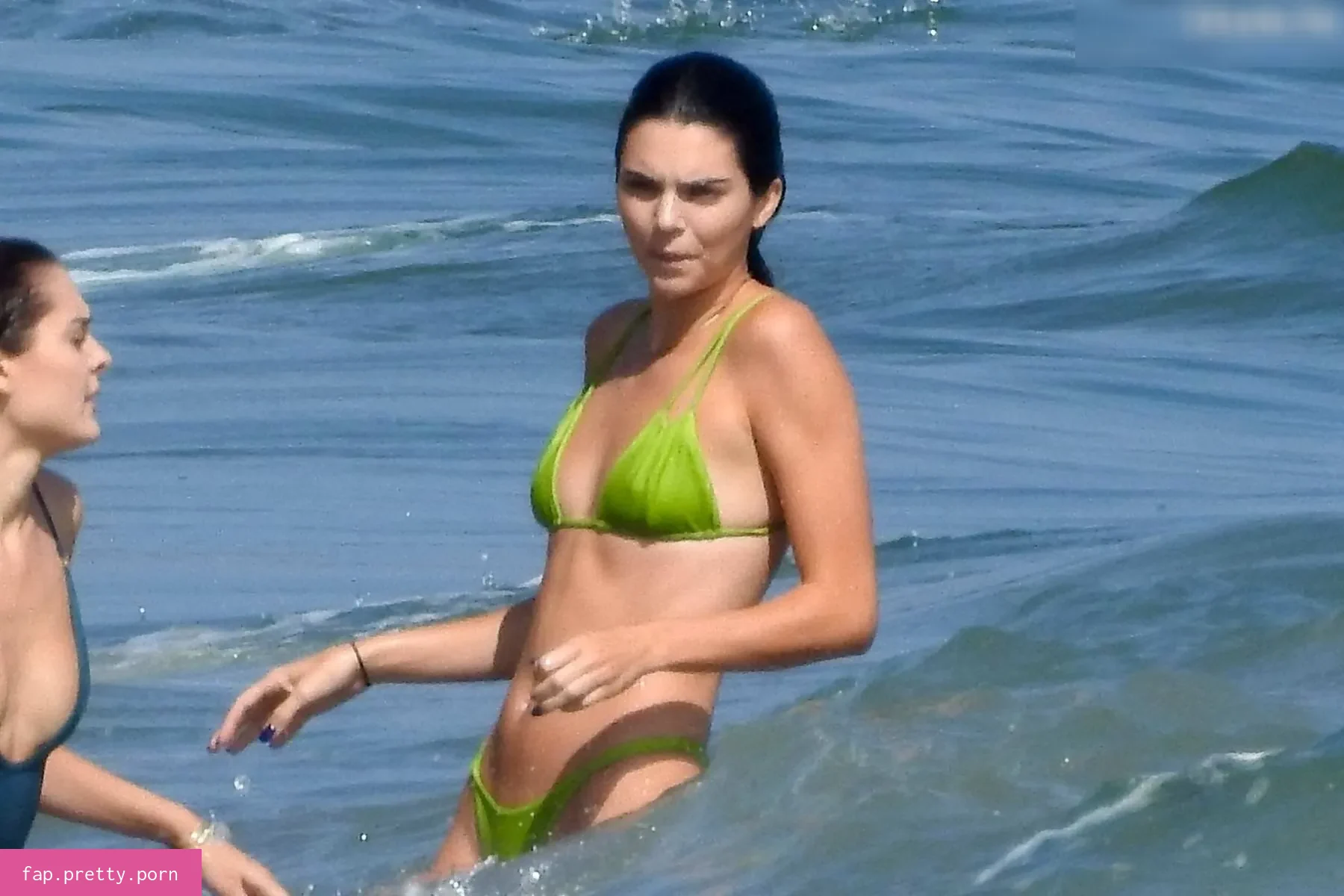 Kendall Jenner - Photo #35