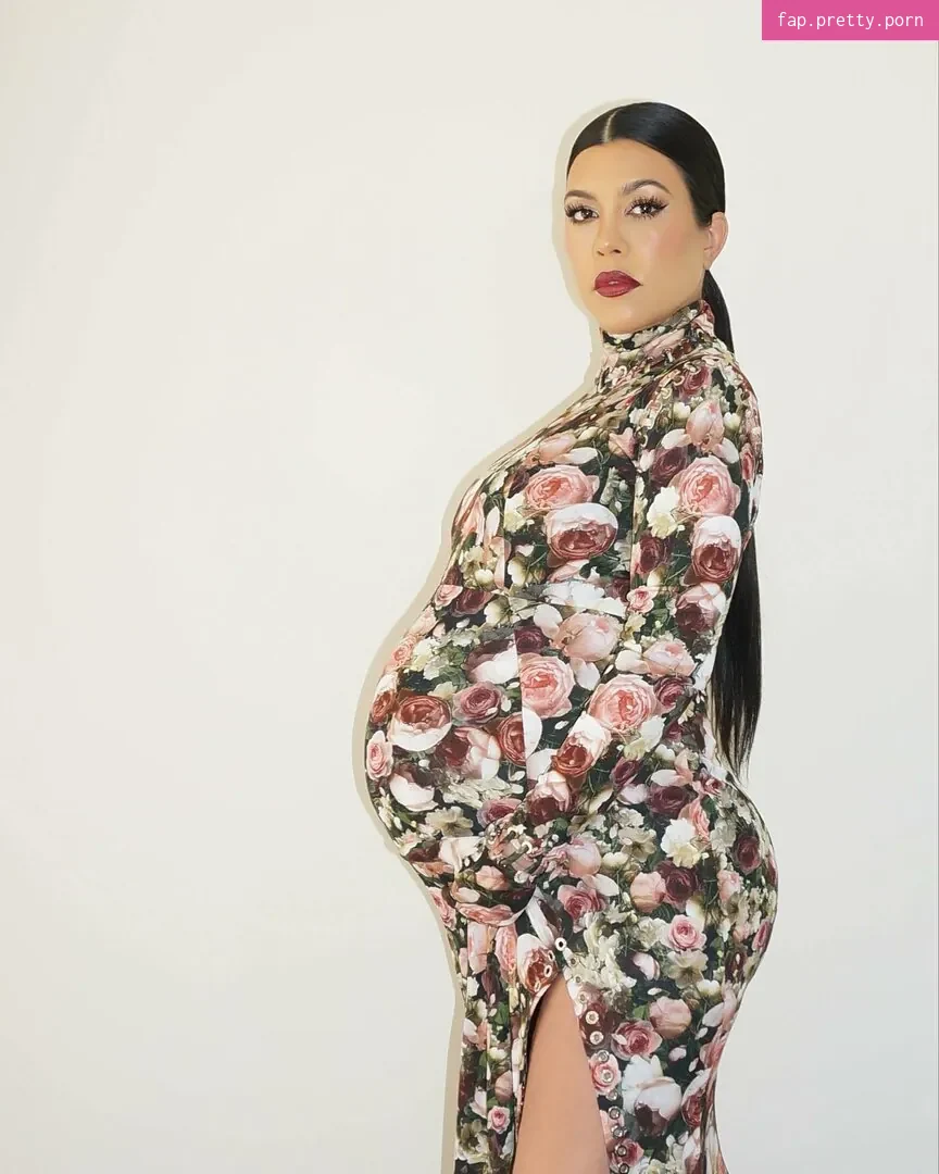 Kourtney Kardashian - Photo #67