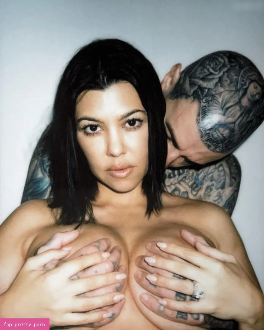 Kourtney Kardashian - Photo #44