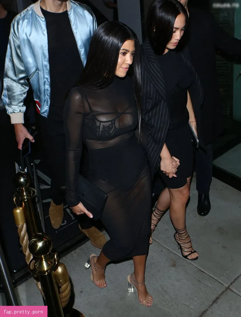 Kourtney Kardashian - Photo #60