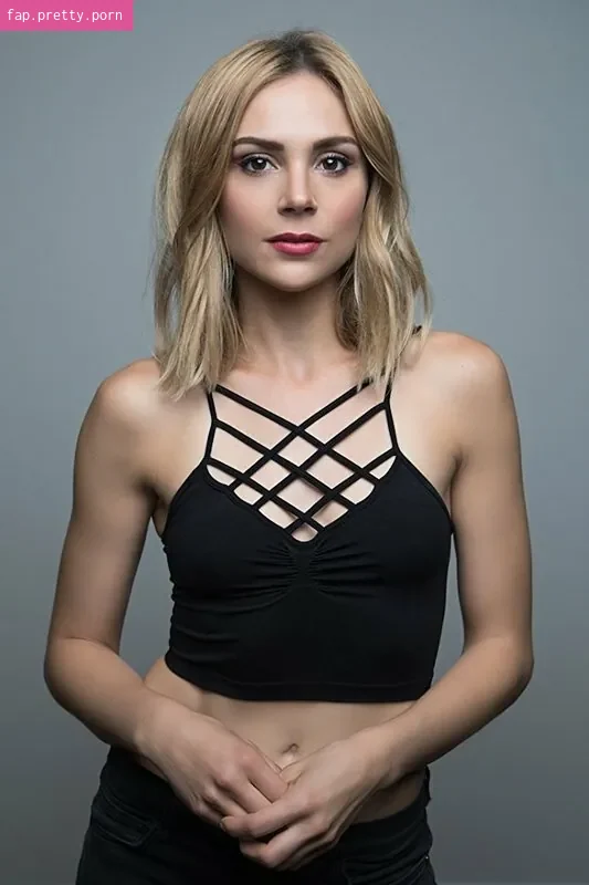 Karissa Lee Staples - Photo #06